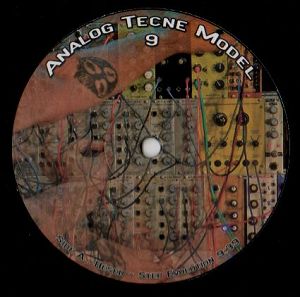 Analog Tecne Model 09 