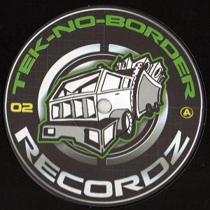 Tek-No-Border 02 